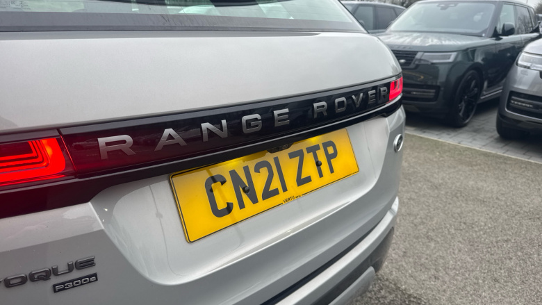 Land Rover Range Rover Evoque 1.5 P300e R-Dynamic SE 5dr Auto Hatchback